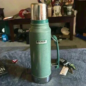 Classic Stanley Vacuum Thermos Bottle Coffee Green Hammertone 1 L. Stain…